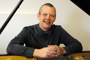 Tinus Botha