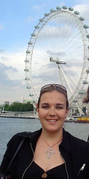 Knowing Me, Knowing You — Ms Anél De Chavonnes Vrugt (née Van den Heever)  [alumna]